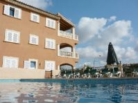 Mallorca Cala Mandia Ferienwohnung F516 mit Pool und Meerblick, nur 180 m zum Strand, in ruhiger Anlage, für bis zu 4 oder 6 Personen Haus mit Pool