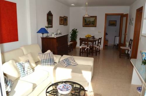 Mallorca Campos Ferienwohnung F201 mit Blick aufs Dorf für bis zu 4 Pers. evtl. plus Baby Wohn- und Essbereich