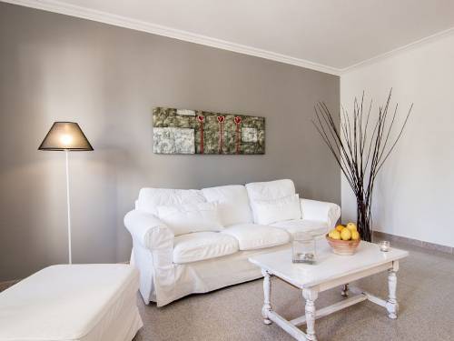 Mallorca Cala Ratjada Ferienwohnung F776 mit Meerblick und großer Dachterrasse, in ruhiger Lage, nur 50 m zur Uferpromenade entfernt, für 6 Pers. Wohnzimmer