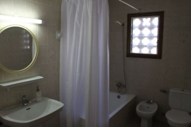 Mallorca Cala Ratjada Ferien-Bungalow F996 mit eingeschr. Meerblick in sehr ruhiger Lage für 2-3 Pers., evtl. plus Baby Badezimmer
