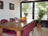 Mallorca Costix Inca Finca Can Pina Finca mit mehreren, verschiedenen Unterkünften und mit großem Pool Essbereich Arco