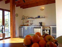 Mallorca Costix Inca Finca Can Pina Finca mit mehreren, verschiedenen Unterkünften und mit großem Pool Wohnung Redonda Küchenbereich