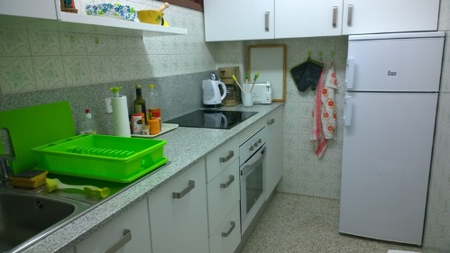 Mallorca Cala Ratjada Apartamento Vista al Mar mit Pool und herrlichem Meerblick in 1. Linie am Meer und der Uferpromenade für 4 Pers. Küche